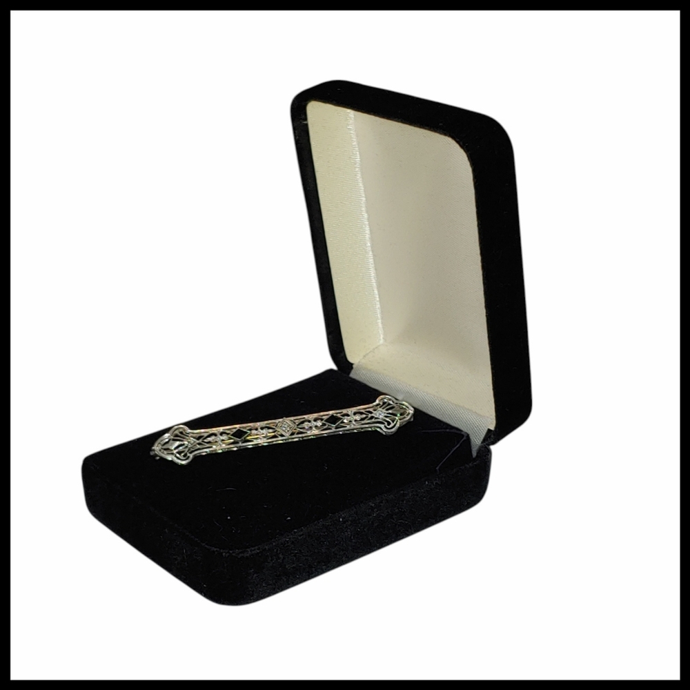 Vintage 14K White Gold Filigree Diamond Sapphire Bar Brooch Hallmarked